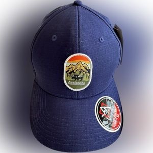 NEW WITH TAGS Avalanche Outdoor Supply Co. Baseball Truckers Hat L/XL Navy Blue